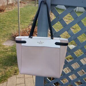 Kate Spade Tote in Saffiano Leather Beige Bag Nice
